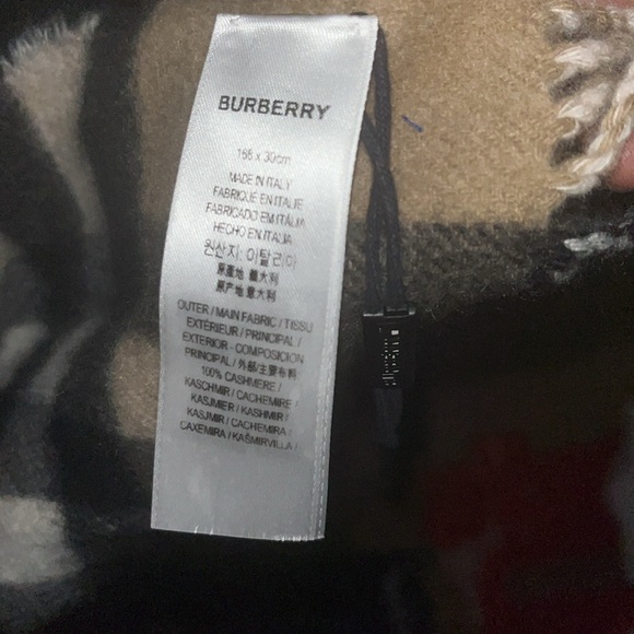 BURBERRY Cashmere Giant Check Leopard Print Reversible Fringe Scarf Camel Black - Picture 2 of 4